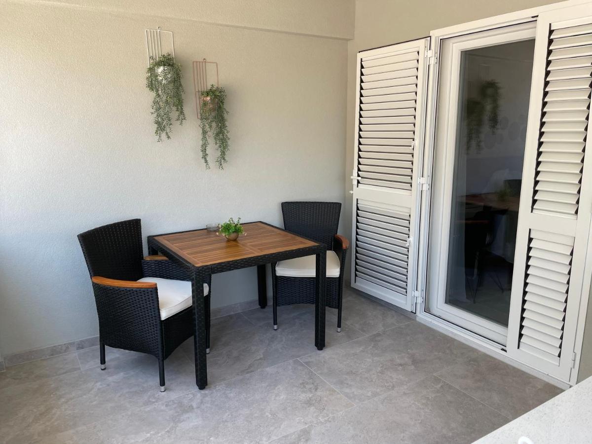 Villa Franko Baška Voda Екстериор снимка