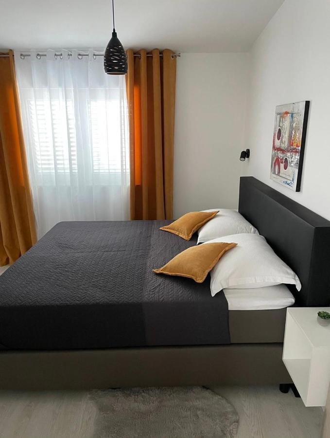 Villa Franko Baška Voda Екстериор снимка